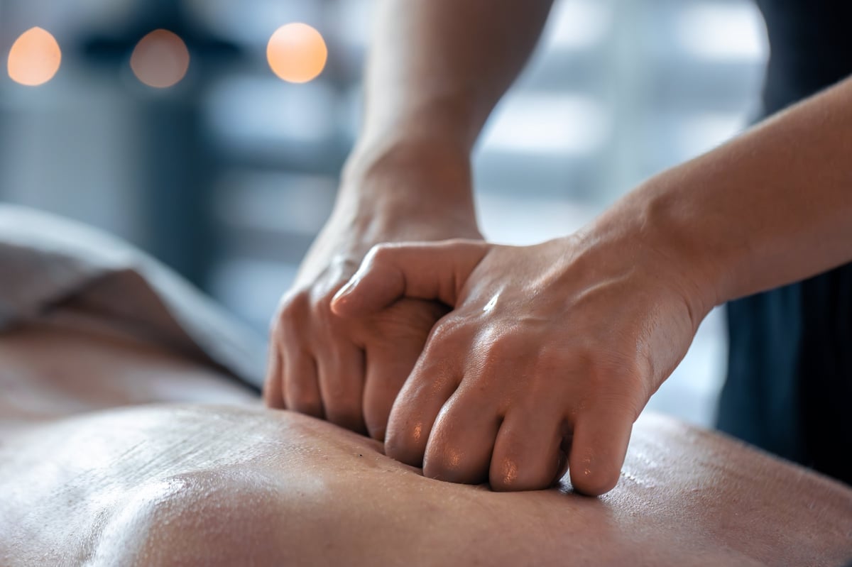 Professionele massage therapie sessie